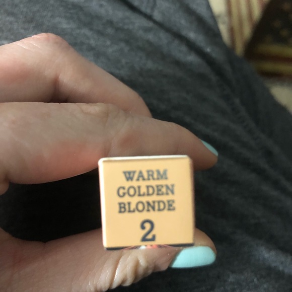 Benefit Gimme Brow Brow Volumizing Travel size - Picture 2 of 2